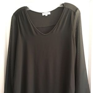 Barney’s New York V neck blouse